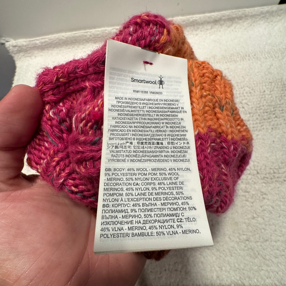 Smartwool Isto Retro Beanie Hat Women OS Pink Orange Wool Blend Cable Knit - Picture 4 of 5